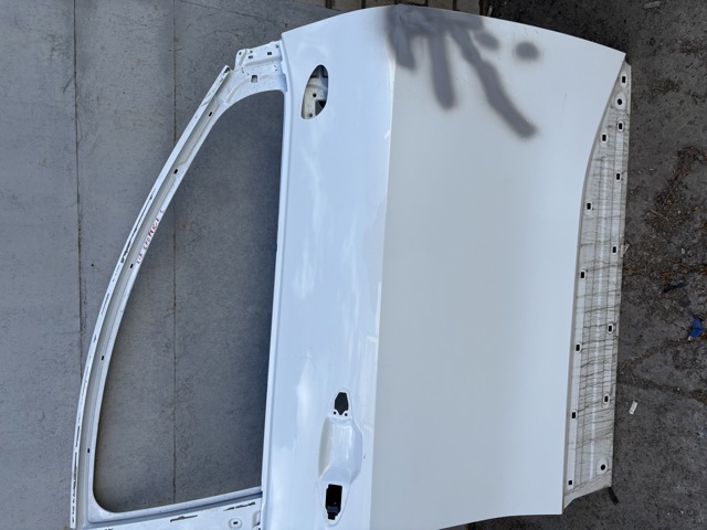Пасажирські передні двері 76004R2000 HYUNDAI