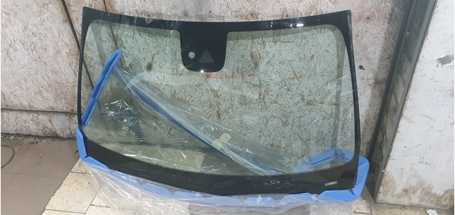 Автоскло A1776707500 MERCEDES
