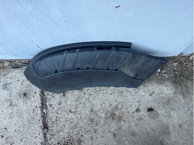 Переднє ікло бампера A2928854822 MERCEDES