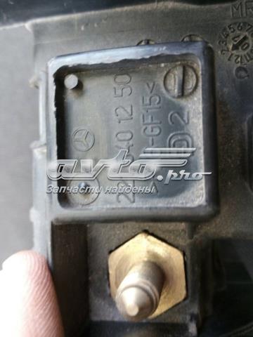 Коробка запобіжників 2215401250 MERCEDES