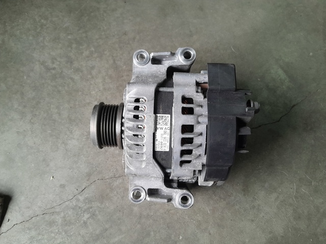 Авто генератор 06L903024H VAG