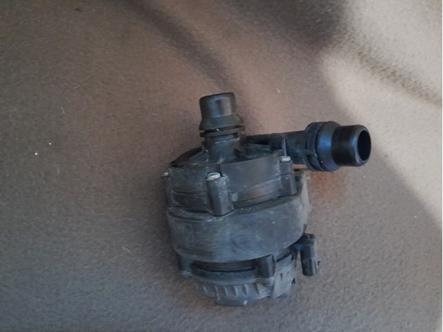 Водяний насос охолодження електро додатковий 11518638238 BMW