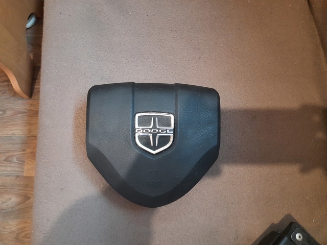 Airbag в мультируль 1TL52DX9AD CHRYSLER