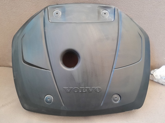 Кришка двигуна декоративна 31657646 VOLVO