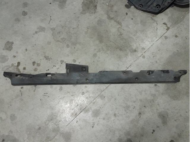 Захист днища, лівий 31694976 VOLVO