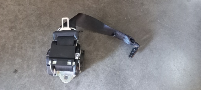 Пасок безпеки задній 32239872 VOLVO
