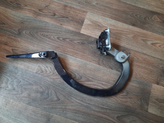 Кріплення кришки багажника 41007440698 BMW