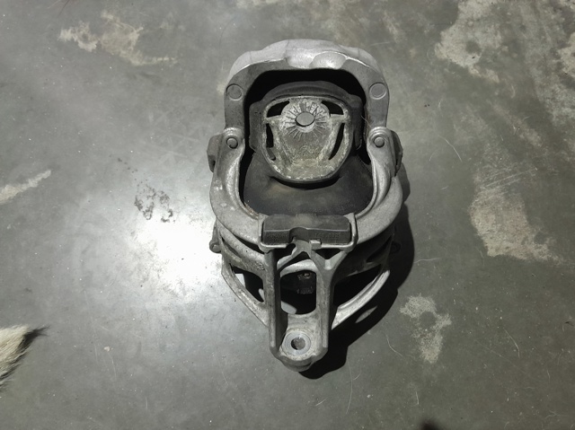 Права подушка двигуна 4M0199372FC VAG