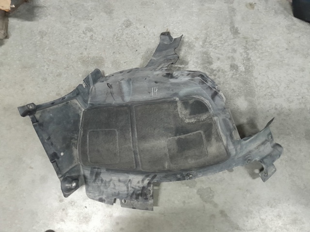 Підкрилок переднього крила, правий задній 51717291198 BMW