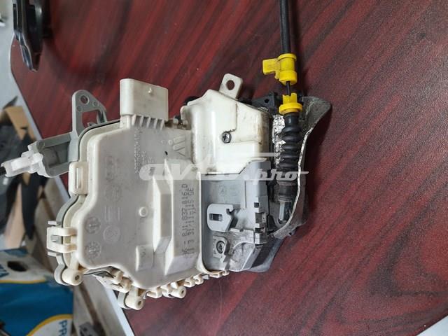 Замок двері правої передньої 8J1837016D VAG