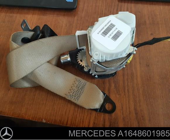 Пасок безпеки задній лівий A1648601985 MERCEDES