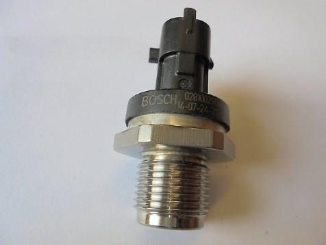 Датчик тиску палива KIA Rio 2