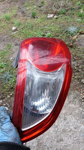 Задній правий зовнішній ліхтар 924022B020 HYUNDAI