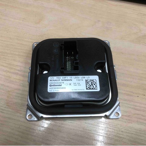Блок упавленія автосвітла 260555097R NISSAN