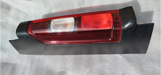 Ліхтар задній лівий, верхній 265556737R RENAULT