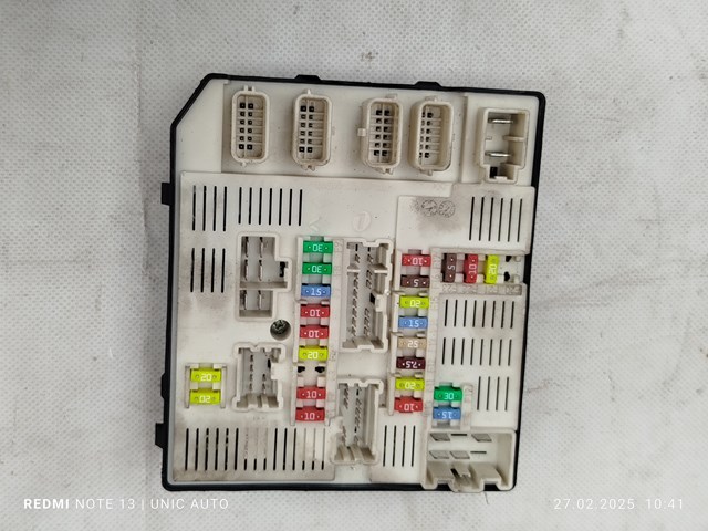 Корпус запобіжників 284B60168R RENAULT