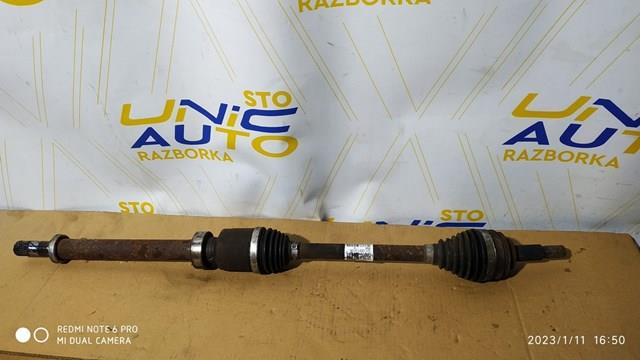 Привід правий 391009101R RENAULT