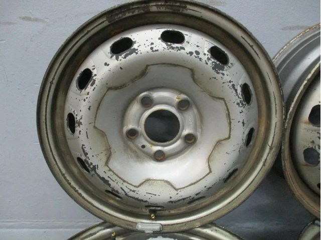 Диски колісні (штамповані) 403001852R RENAULT