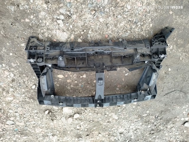 Оперення в зборі 625001299R RENAULT
