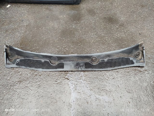 Водостік лобового скла, жабо 668110003R RENAULT