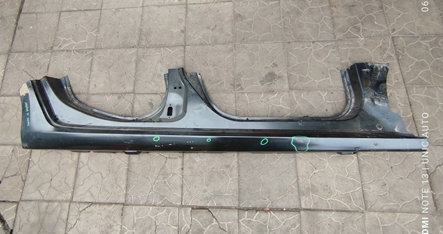 Поріг зовнішній правий 764609241R RENAULT