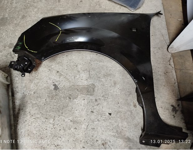 Переднє ліве крило 7751718631 RENAULT