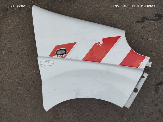 Переднє праве крило 7782524467 RENAULT