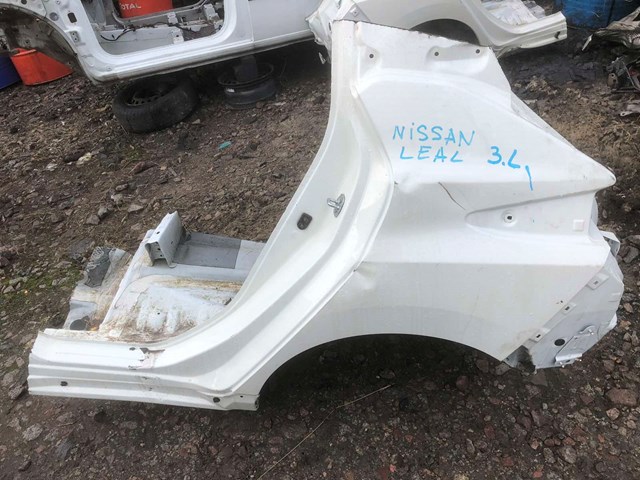 Бічна частина задня ліва 781013NF0A NISSAN