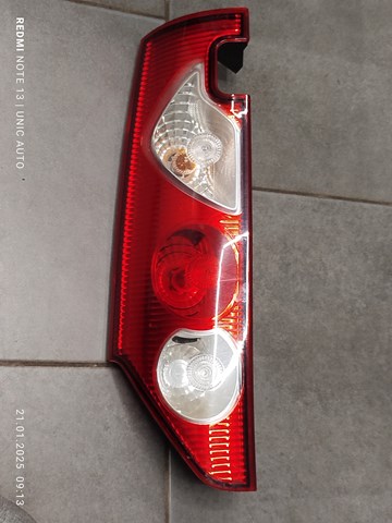 Задня ліва фара 8200419949 RENAULT