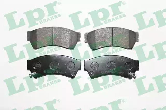 Колодки передні 05P1413 LPR