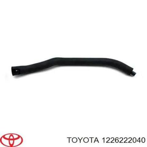 Патрубок вентиляції картера, масловіддільника 122620D050 TOYOTA