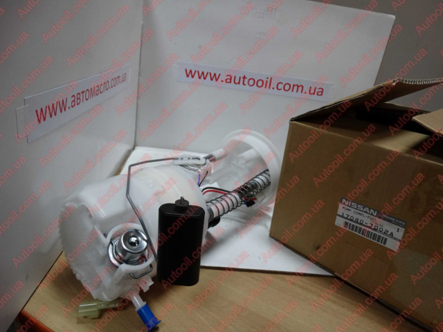Паливний насос 17040JD02A NISSAN