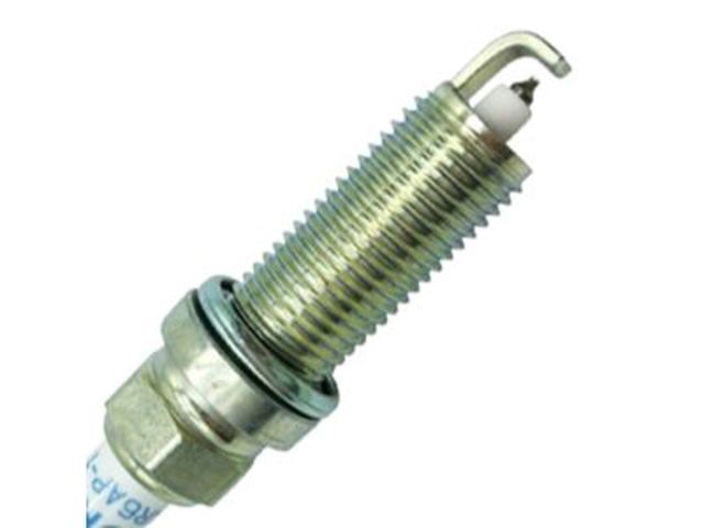 Свічки запалювання 22401ED815 NISSAN