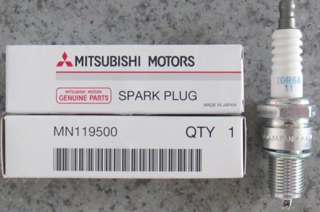 Свічки автомобільні MN119500 MITSUBISHI
