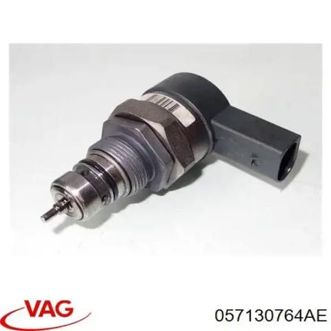 Регулятор тиску палива в паливній рейці 057130764AE VAG