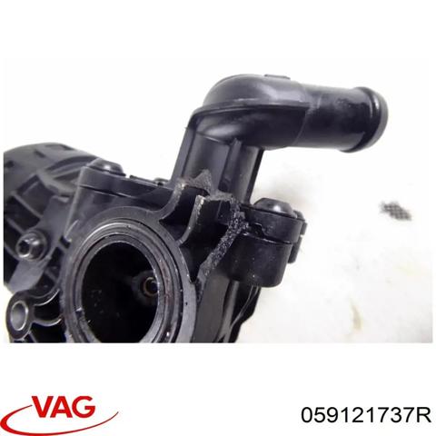Корпус термостата в зборі 059121737R VAG