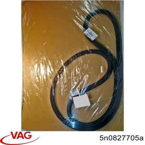 Ущільнювач задніх 3/5-й двері 5N0827705A VAG