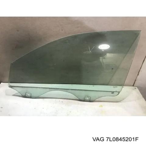 Скло та ущільнювачі скла вітрового правого/лівого 7L0845201F VAG