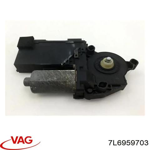 Мотор склопідйомника дверей задніх, лівих 7L6959703 VAG