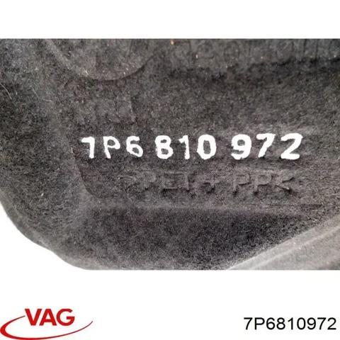 Підкрилок задній правий 7P6810972 VAG