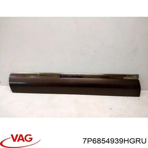 Накладка передньої лівої двері 7P6854939HGRU VAG