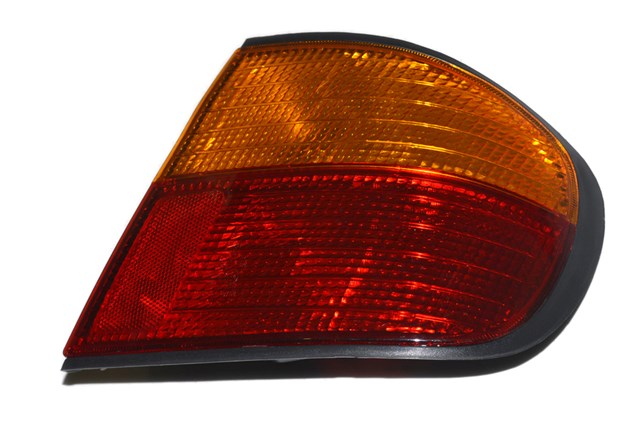 Задній правий зовнішній ліхтар 21519B4RUERY DEPO