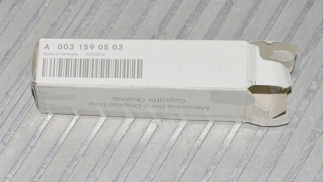 Свічки запалювання A0031590503 MERCEDES