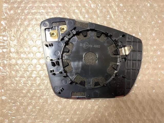 Дзеркальний елемент лівого дзеркала заднього виду 69C1545M POLCAR
