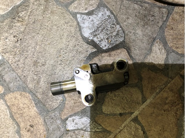 Гідронатяжитель ланцюга 1354031050 TOYOTA