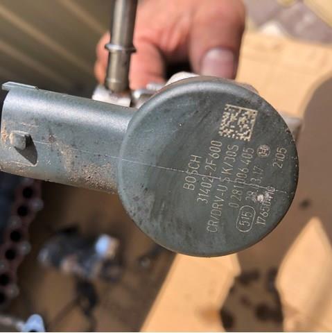Регулятор тиску палива в паливній рейці 314022F600 HYUNDAI