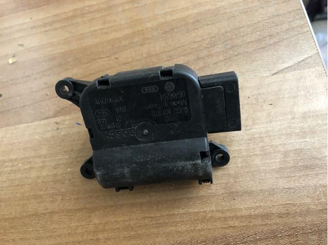 Двигун заслінки печі 3C0907511 VAG