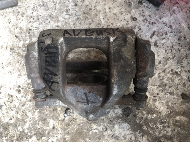 Супорт тормзной 4775002361 TOYOTA