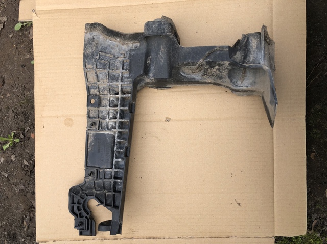 Кріплення / підставка акумулятора 6G9N10724FG LAND ROVER