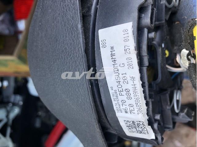 Подушка безпеки водія 7E0880201G VAG